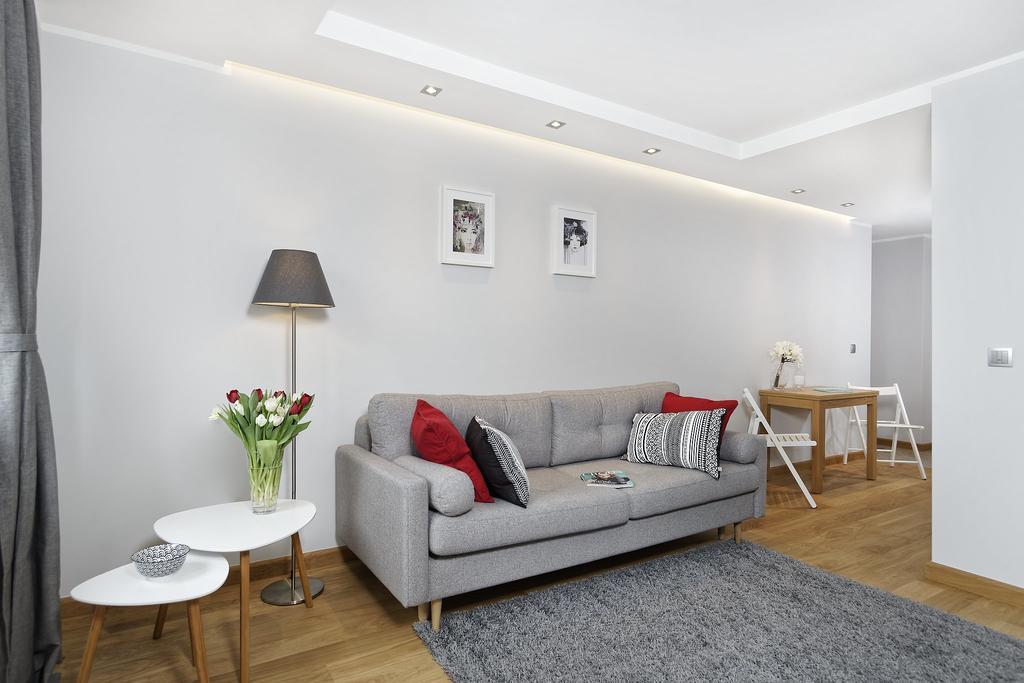Apartment Powisle Solec ワルシャワ エクステリア 写真